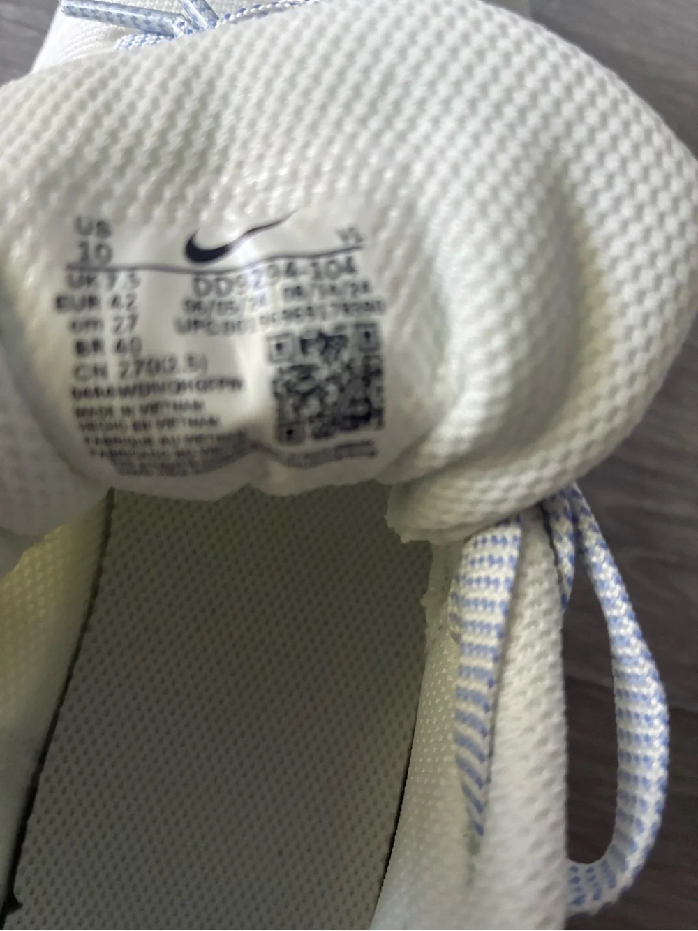 Nike Kids White Sneakers with Neon Lime Swoosh and Blue-White Laces